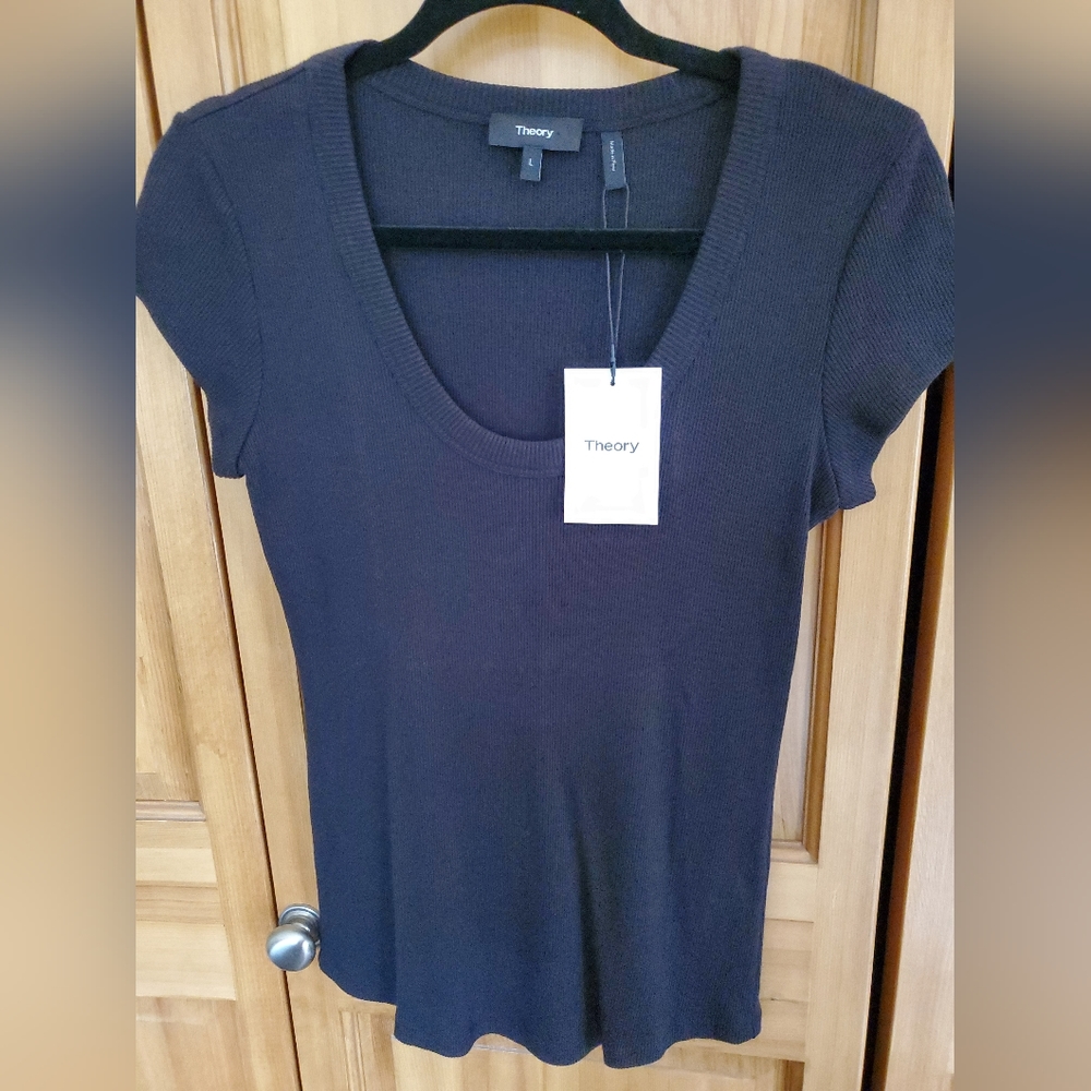 Theory t-shirt